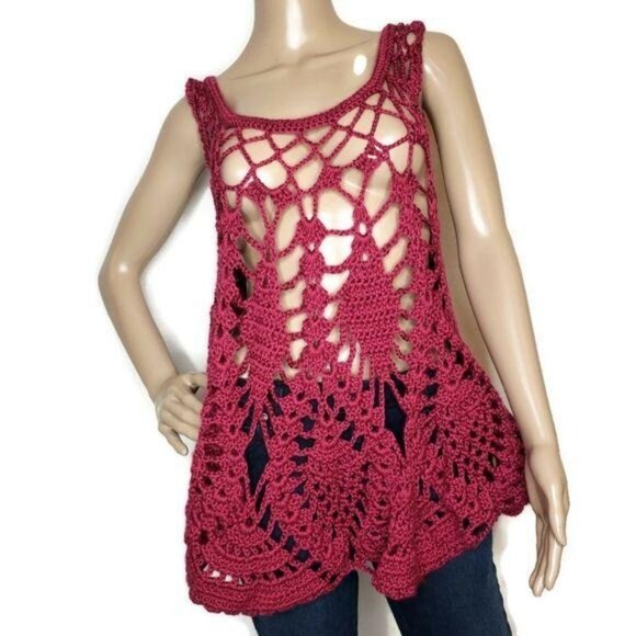 Handcrafted Burgundy Crochet Tank Top Open Lace Design, Sleeveless Boho Style - Picture 3 of 6
